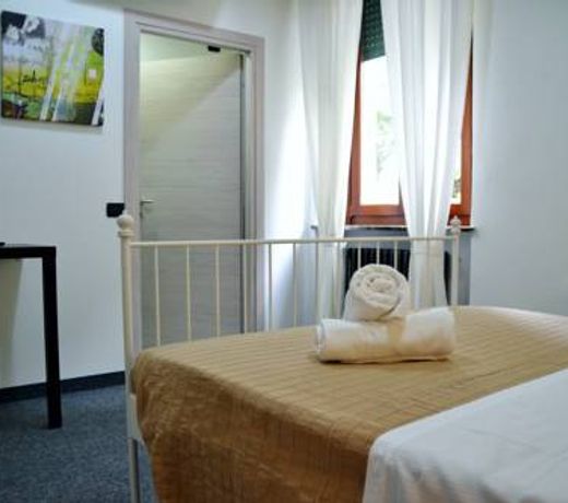South Garda Suites