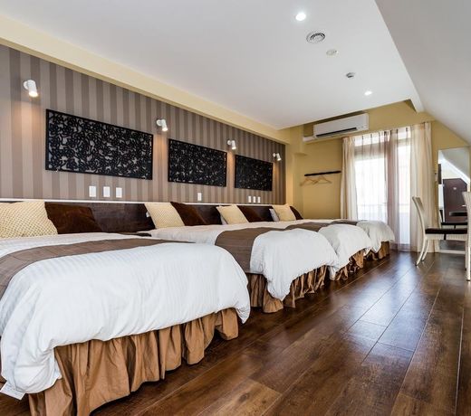 Living Inn Asahibashiekimae Premier