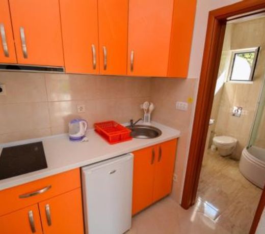 Seaside apartments and rooms