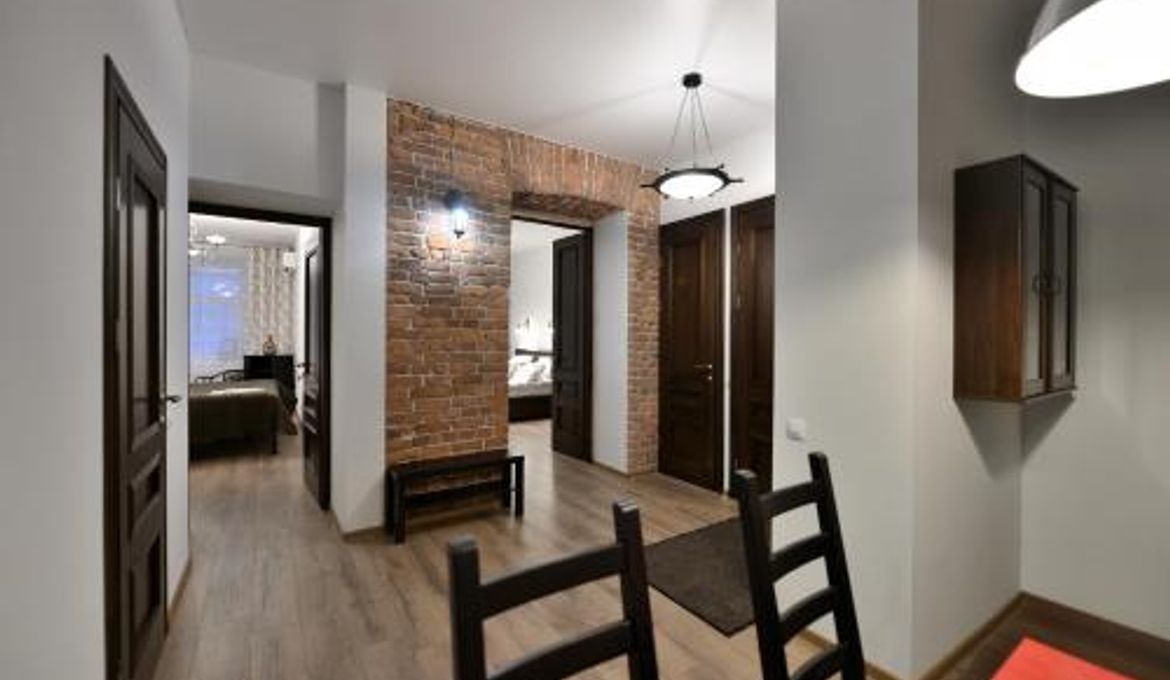 Admiral Apartments