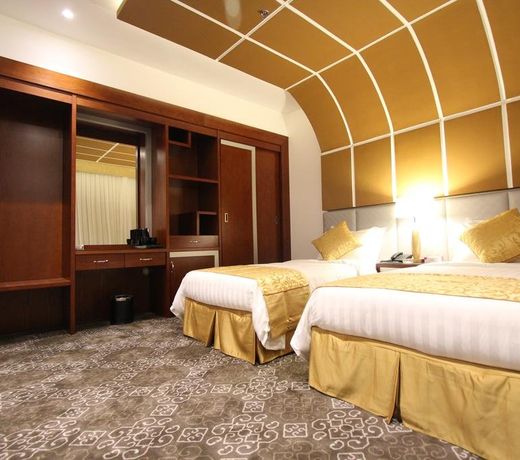 X Platinum Hotel