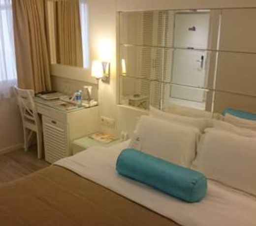 Alesta Residence