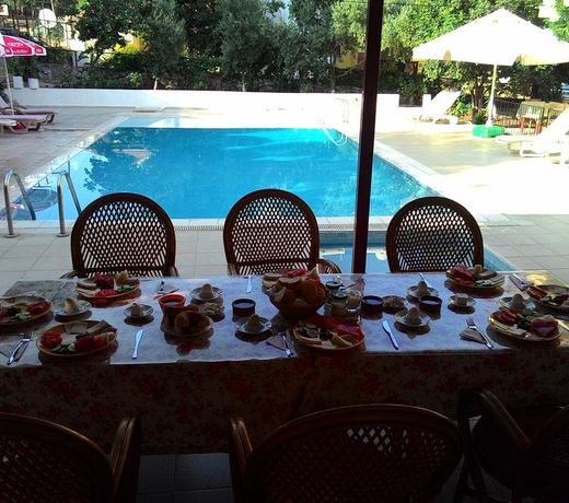 Sarıhan Apart Otel
