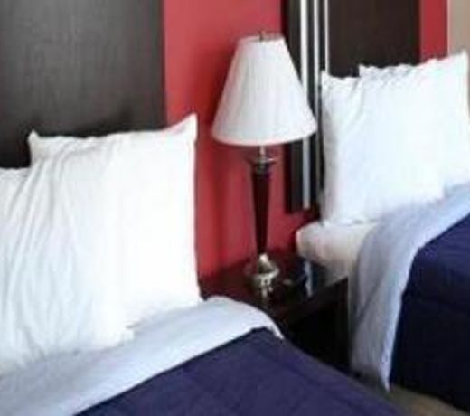 Hotel 99