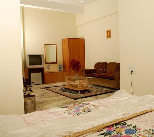 CHANDRA PUSHP PALACE