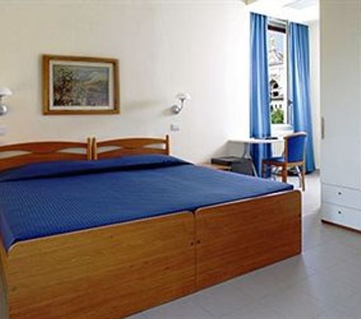 Hotel Domus Pacis