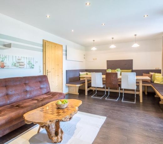 Active Chalet