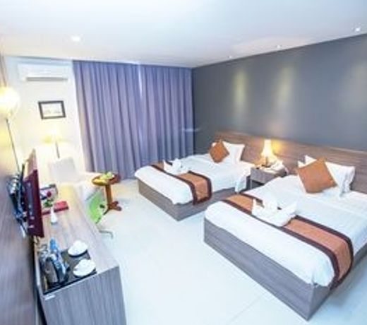 Altos Hotel