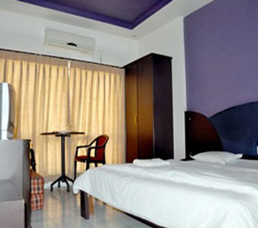 Hotel Raj