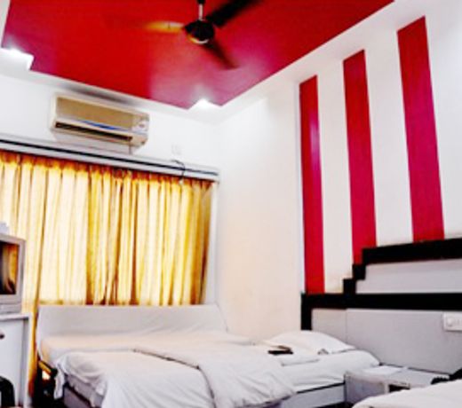 Hotel Raj