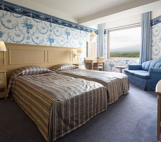 Highland Resort Hotel & Spa