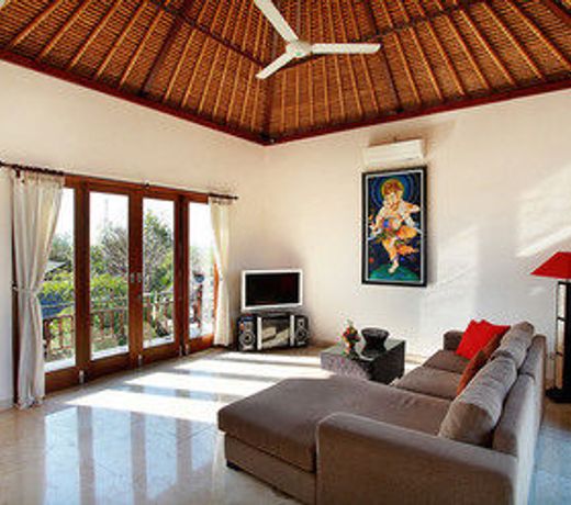 Balangan Beach Villa