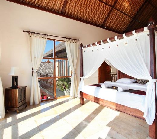 Balangan Beach Villa