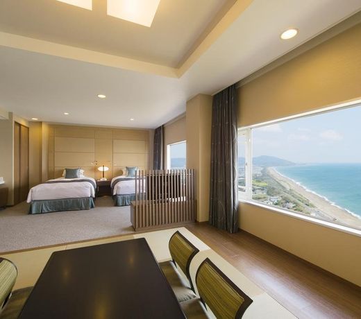 Irago Ocean Resort