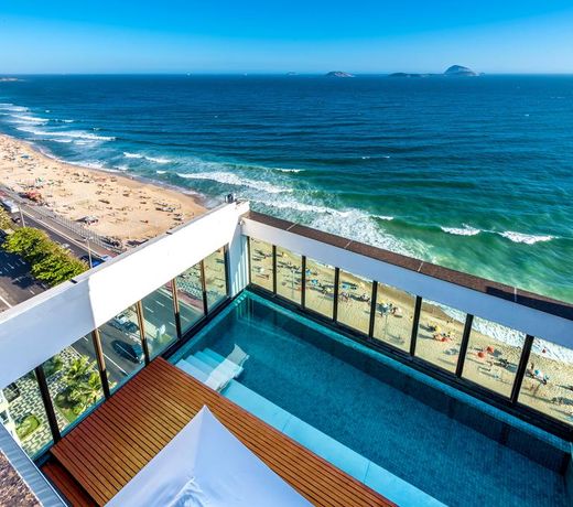 JANEIRO Hotel