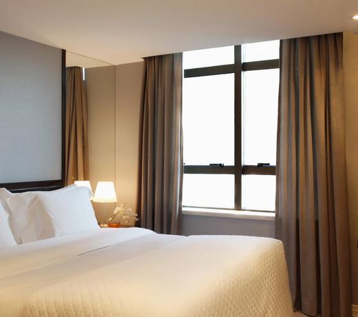 JANEIRO Hotel