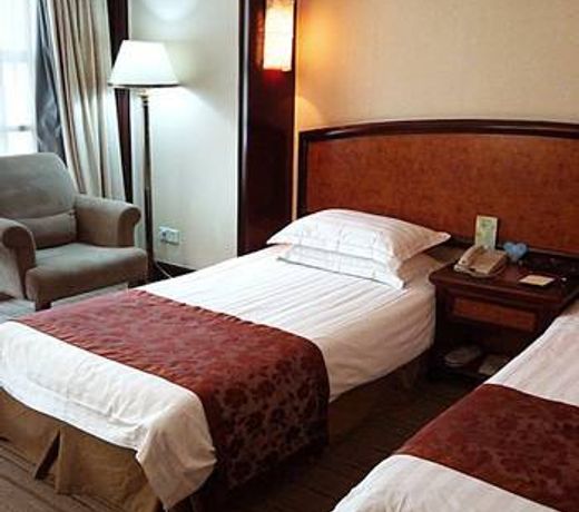 Kingston Hotel