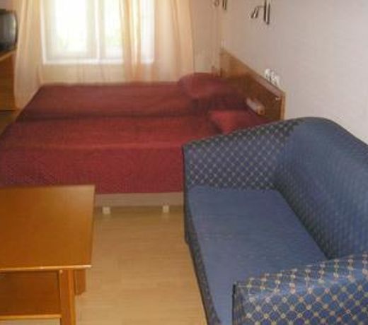 KNIGHTS COURT HOSTEL (PRIVATE FACILITIES)