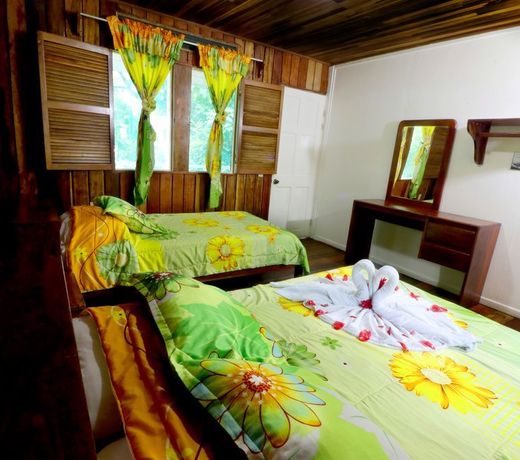 La Baula Lodge