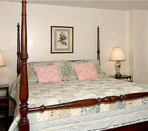 The Tuck Inn