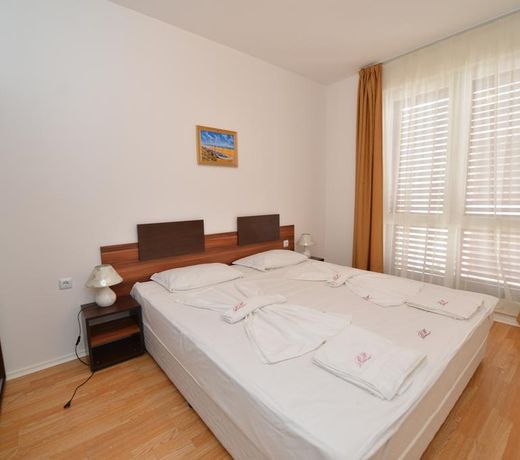 Romance Marine Hotel