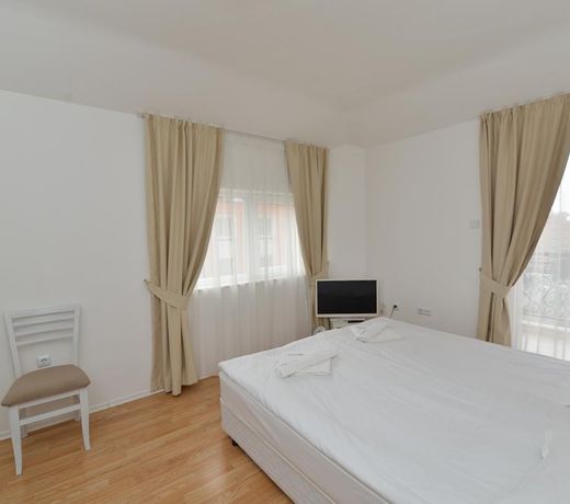 Romance Marine Hotel