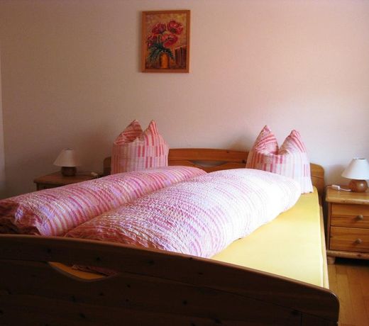 Pensiun Garni Plaz