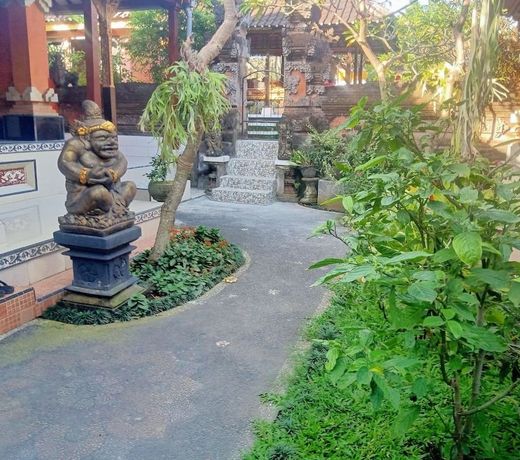 Ida  Guest House