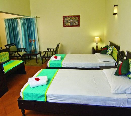 Blooming Bay - Clifftop Beach Resort