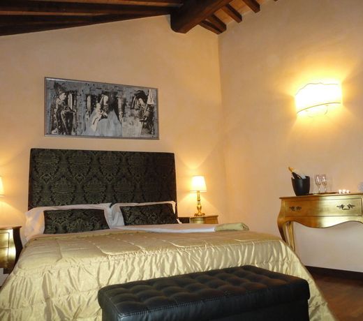 Castello Izzalini Todi Resort