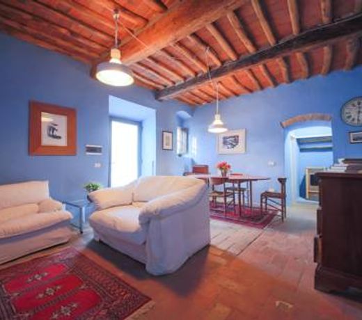 Winery Houses in Chianti
