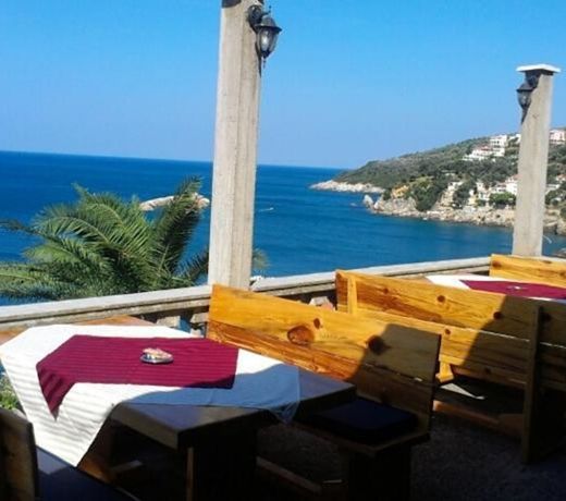 Guest house Naser