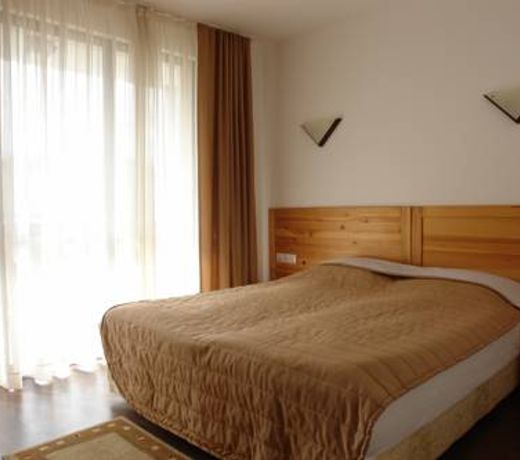 Winslow Infinity Aparthotel