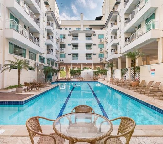 Apartamento privado no Bombinhas Summer Beach