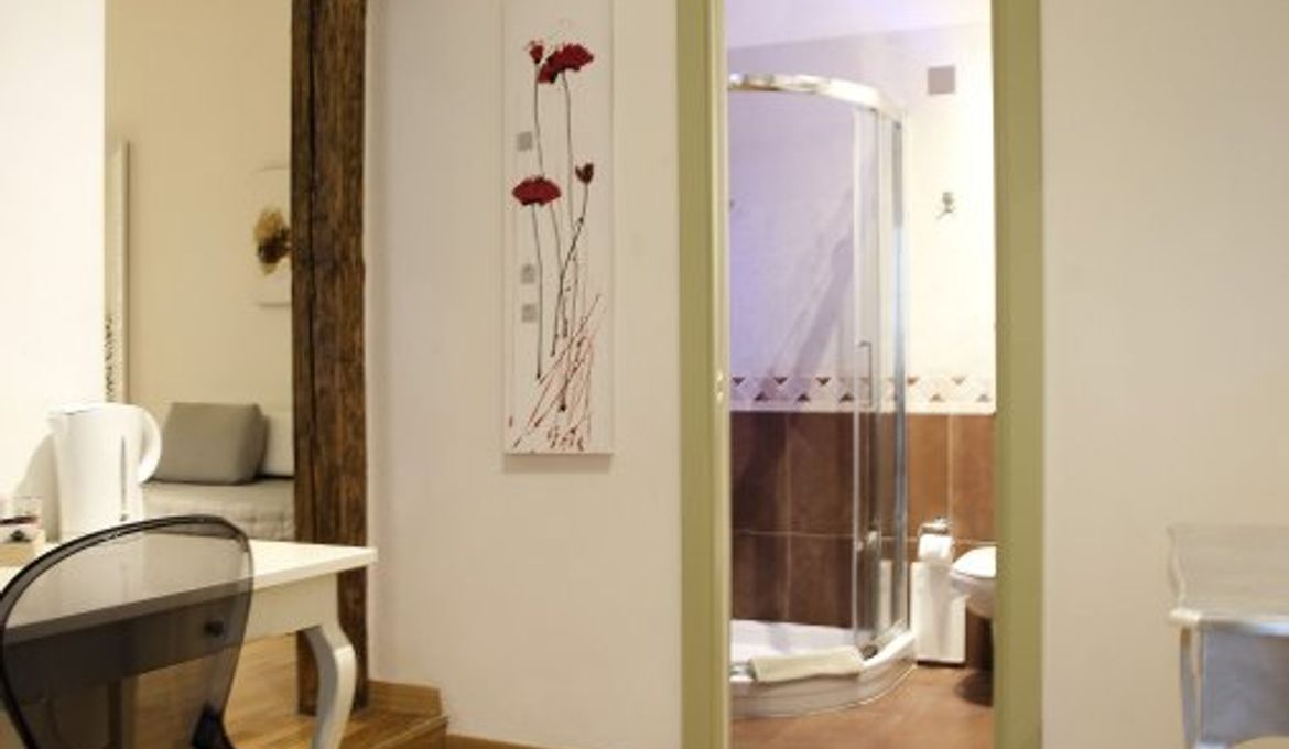 Отель Dolce Vita Suites Boutique