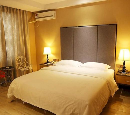 Guilin Xingbo Express Hotel Bus Station Branch
