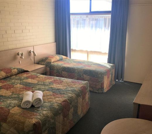 Junee Motor Inn