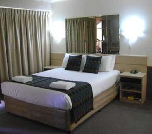 Rockhampton Court Motor Inn Hotel