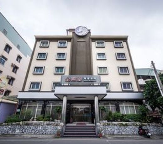 Golden Phoenix Hotel