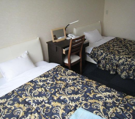 Okasan Hotel