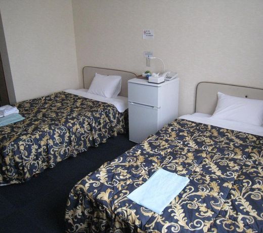 Okasan Hotel