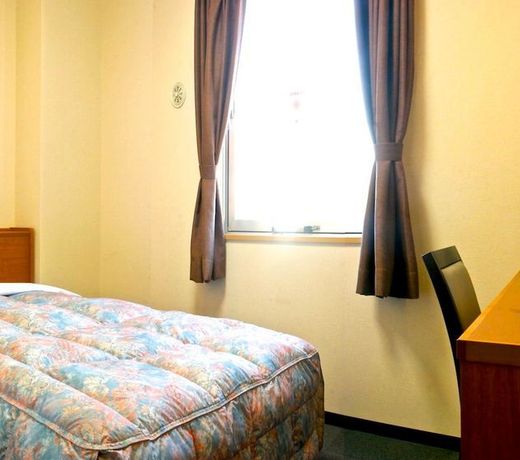 Kurenai Hotel