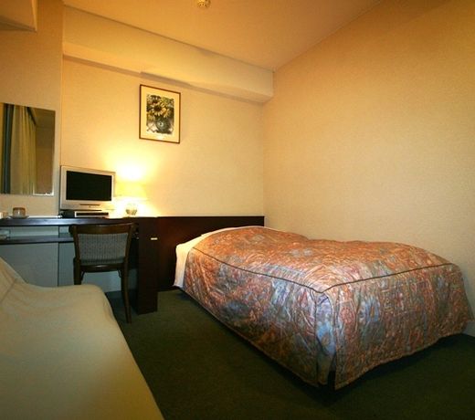 Weekly Sho Hotel Chitose