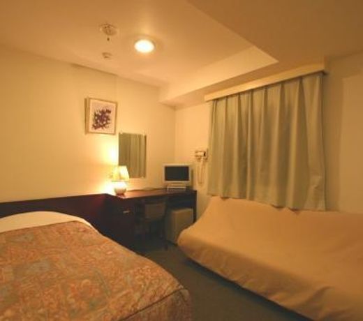 Weekly Sho Hotel Chitose