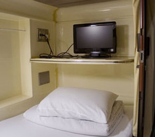 Capsule Hotel Shonan