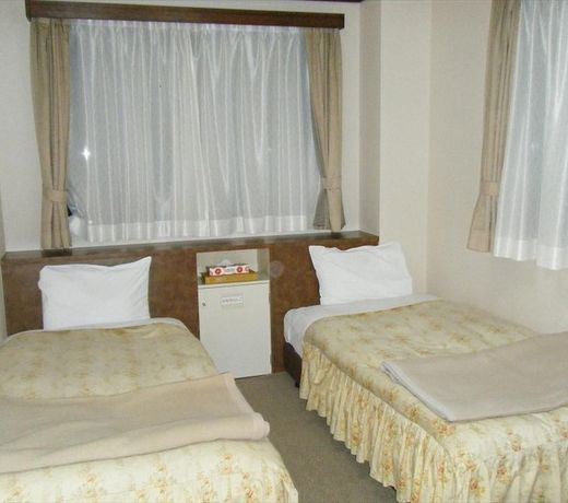 Business Hotel Senraku