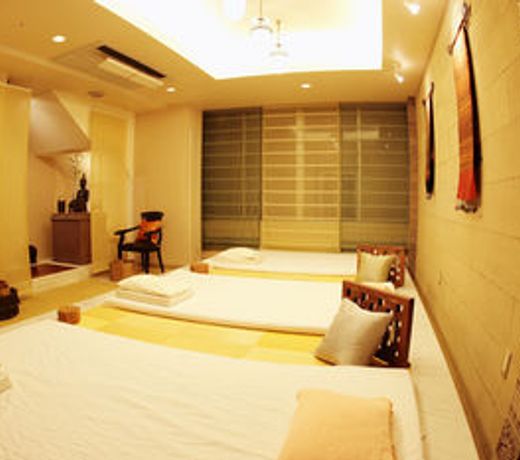 Capsule Hotel Wellbe Sakae - Caters to Men