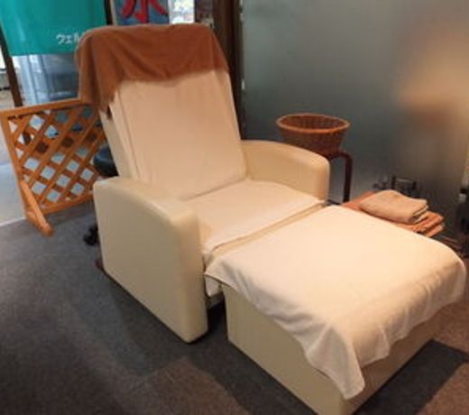 Capsule Hotel Wellbe Sakae - Caters to Men
