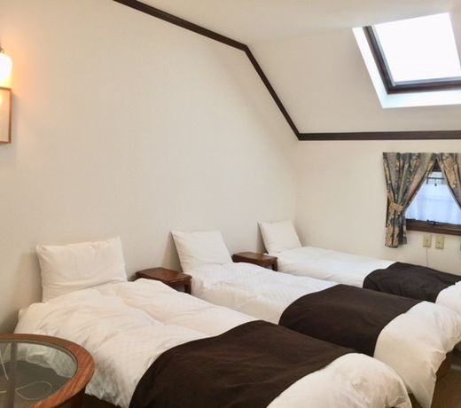 Little Hotel Nara Club