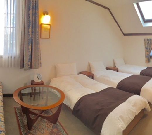 Little Hotel Nara Club